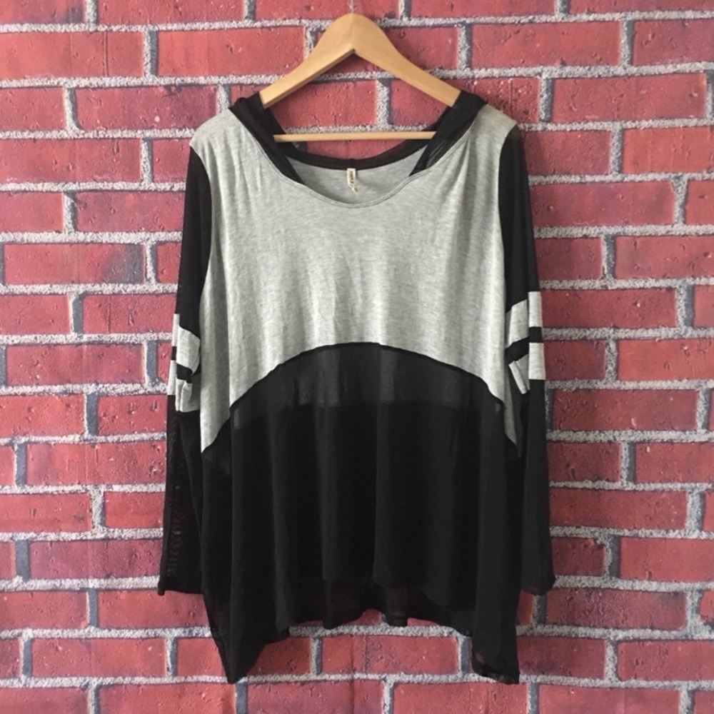 Emma & Sam Hooded Long Sleeve Shirt Color Block